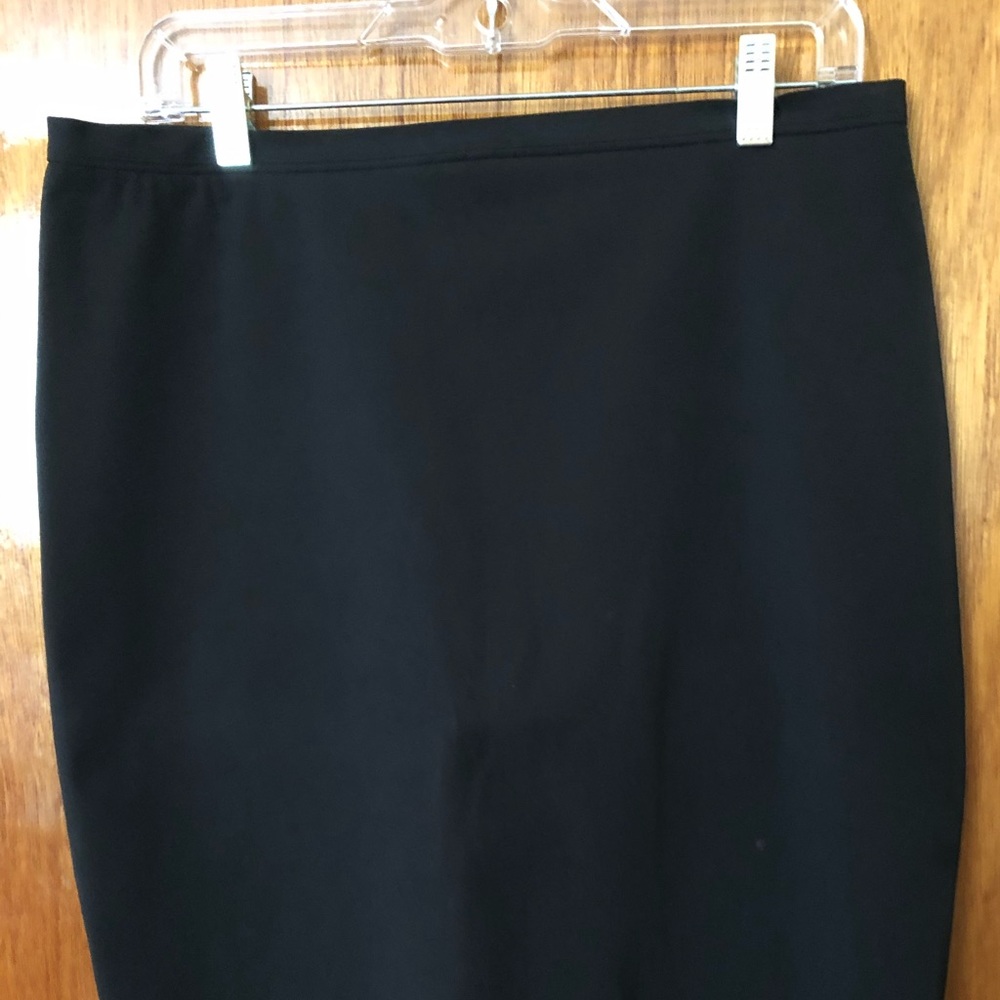Classic BCBG Pencil Skirt